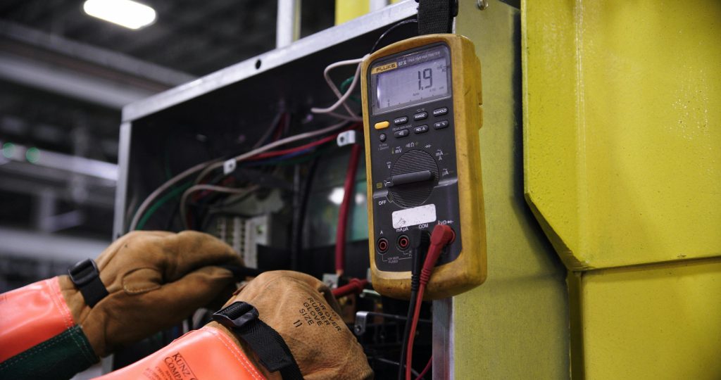Prises professionnelles dédiées dans un bureau à Douala